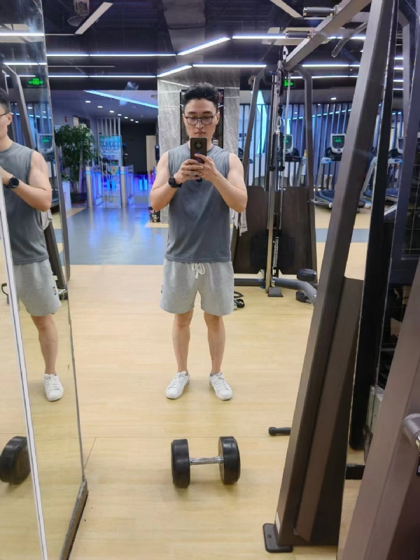 超哥的第一张照片--佛山相亲服务中心