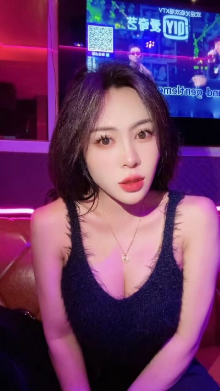素素可月的第一张照片--佛山相亲服务中心
