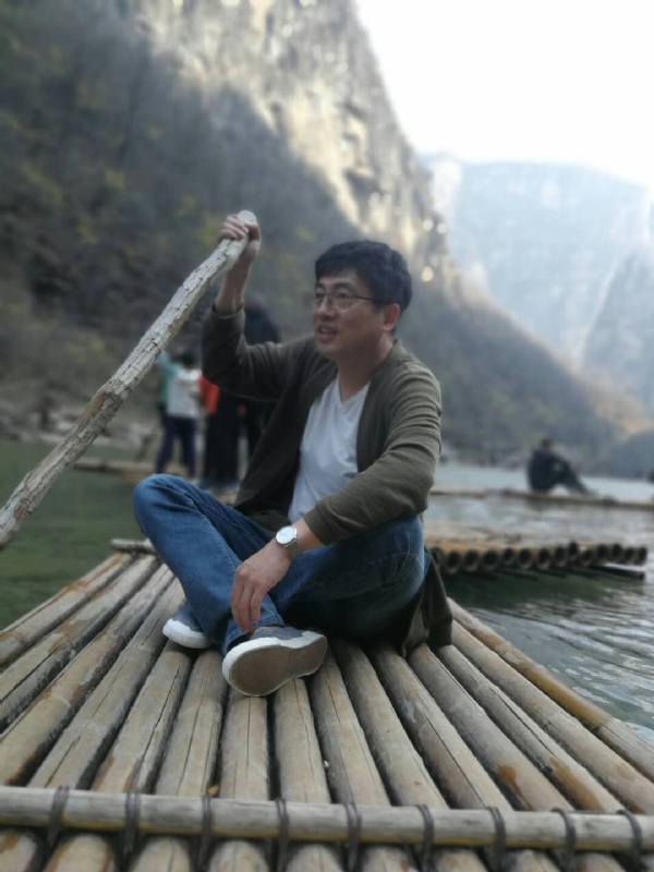 风被吹走了的第一张照片--佛山相亲服务中心