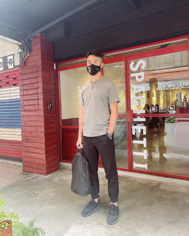 酒商安迪的第一张照片--佛山相亲服务中心
