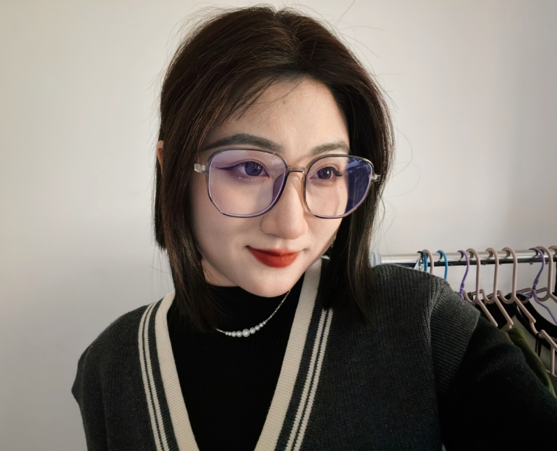 Helen的第一张照片--佛山相亲服务中心