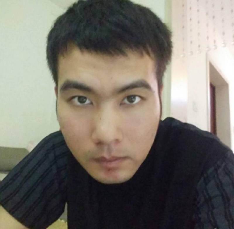 哭泣的小三的第三张照片--佛山相亲服务中心