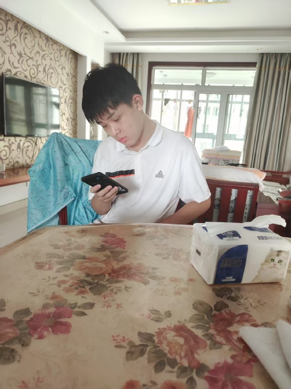 铁在烧的第一张照片--佛山相亲服务中心