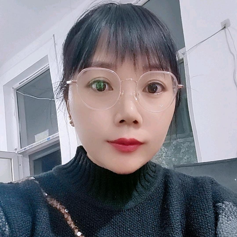 贺茂芳的第一张照片--佛山相亲服务中心