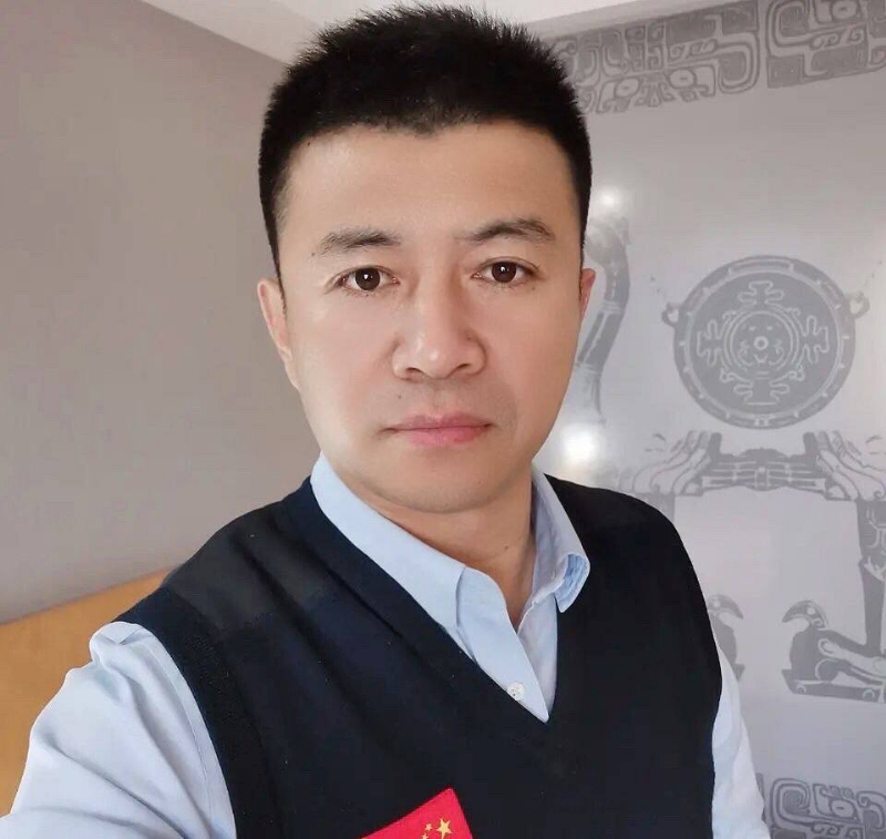 生在红旗下的第二张照片--佛山相亲服务中心